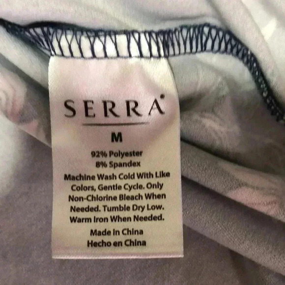 Serra size medium dress navy with floral print - Picture 10 of 10